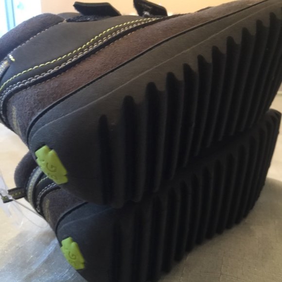 OshKosh B'gosh Toddler Kids fall shoes with straps - size 1 - new - Picture 3 of 5